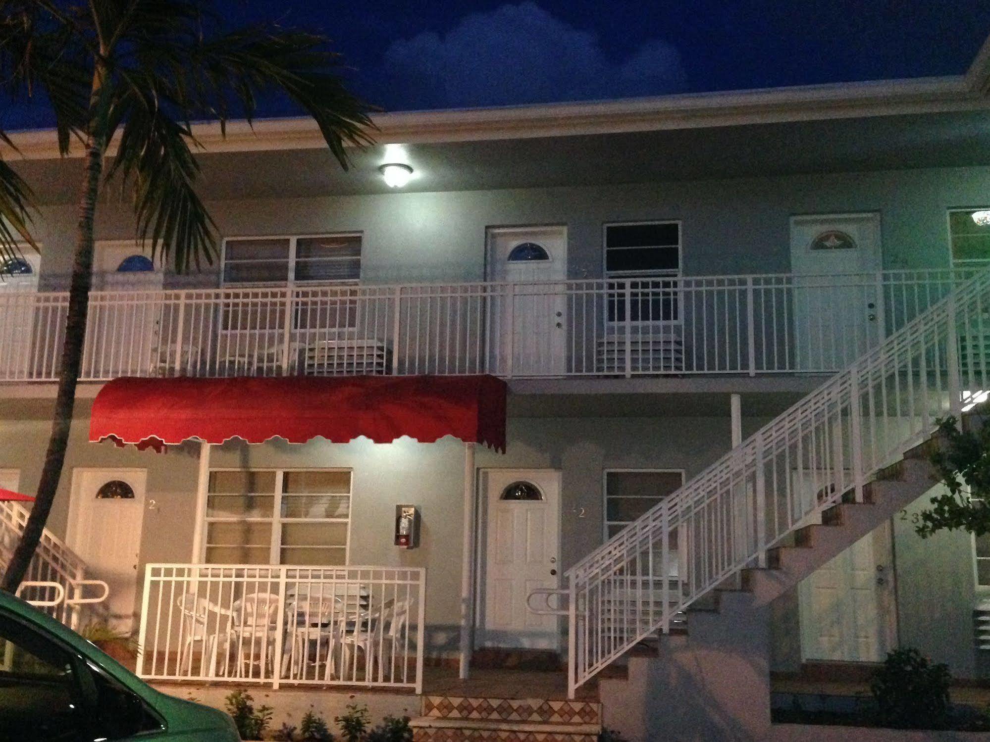 Silver Spray Motel Hollywood Extérieur photo